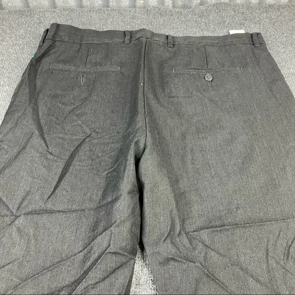 Perry Ellis slim fit slacks/ jeans‎ 36/30